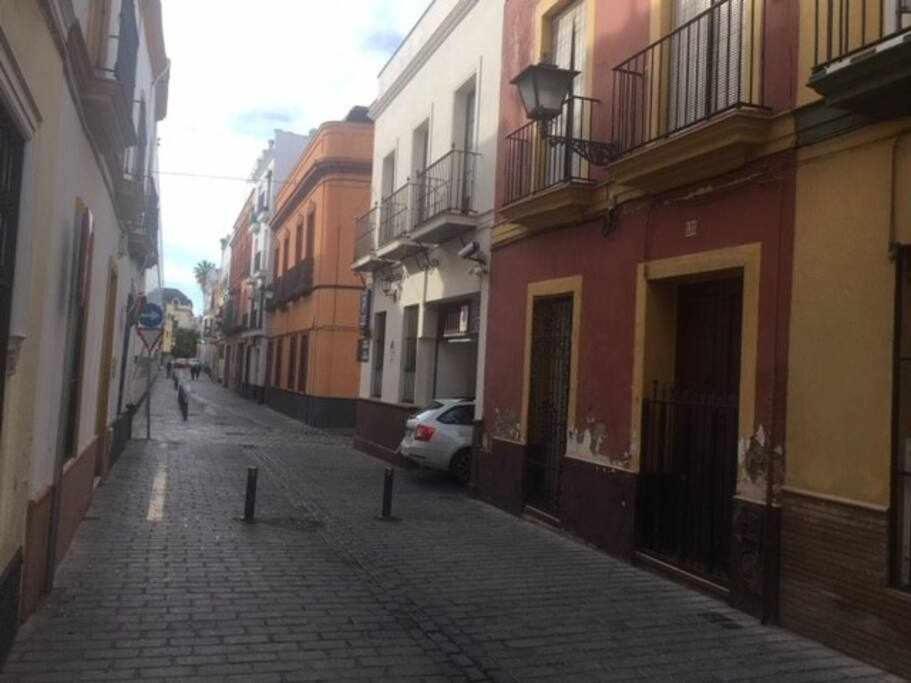 Apartamento Con Parking Jesus Del Gran Poder Sevilha Exterior foto